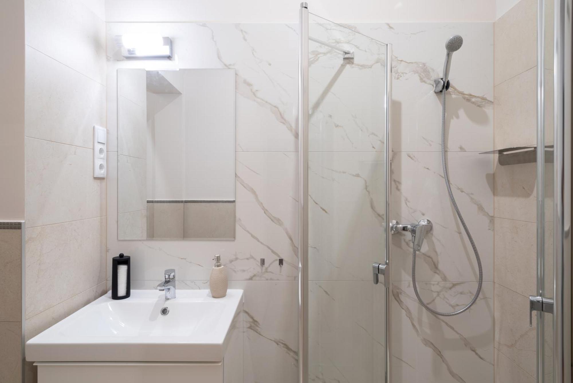 Amethyst Apartments - Acacia Studio بودابست المظهر الخارجي الصورة